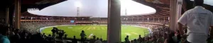 640px-Chinnaswamy_Cricket_Stadium,_Bangalore_-_IPL_-_20130514_(8949208517)