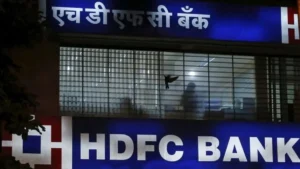 67482c806503f-hdfc-bank-stock-has-a-one-year-beta-of-1-this-signals-the-stock-has-average-volatility-284026463-16x9