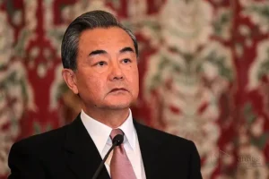 Chinese_Foreign_Minister_Wang_Yi_visits_Ecuador,_October_2016