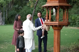 Prime_Minister_of_Bharat_Shri_Narendra_Damodardas_Modi_with_US_VP_JD_Vance_and_his_family_at_7,_LKM