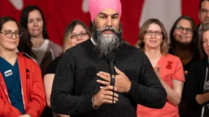 1rb074hg_jagmeet-singh-in-election-campaign_625x300_29_April_25