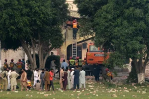 AFP__20250507__44QB2CR__v1__HighRes__PakistanIndiaKashmirUnrest-1746585000