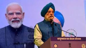 Indian soldiers patrolling border – a symbol of India's new Pakistan policy under Modi