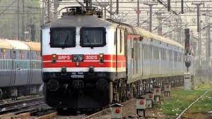 Railways clean train scheme team using high-pressure machine to clean coach in 10 minutes