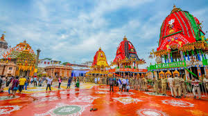 Devotees pull Lord Jagannath’s chariot during Rath Yatra 2025 in Puri
