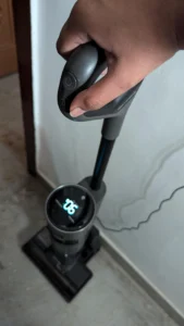Dreame H12 Core India vacuum cleaner cleaning wet and dry messes