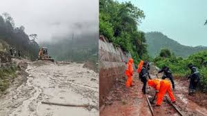 Kedarnath Yatra Suspended after landslide at Sonprayag in 2025