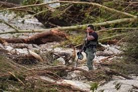 Texas flash flood death toll rises as Guadalupe River floods camp area