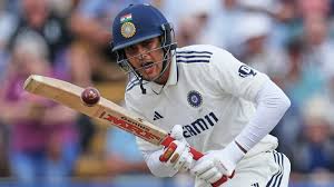 Shubman Gill the captain giving instructions during IND vs ENG match