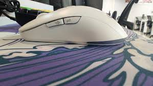 Otek BM09 AI Mouse vs Logitech MX Master 3 design comparison
