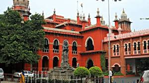 Madras High Court woman advocate viral images case courtroom hearing