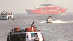 RoRo ferry in Goa carrying cars and bikes across Mandovi River