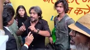 Indore Press Club NGO assault during press conference.